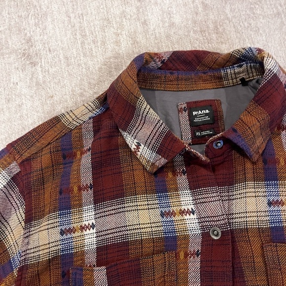 Prana Mens & Womens ClothingPurchase Prana Women's Emerick Lined Flannel - Picture 5 of 8